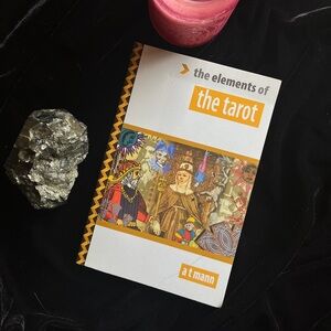 The Elements of the Tarot Book